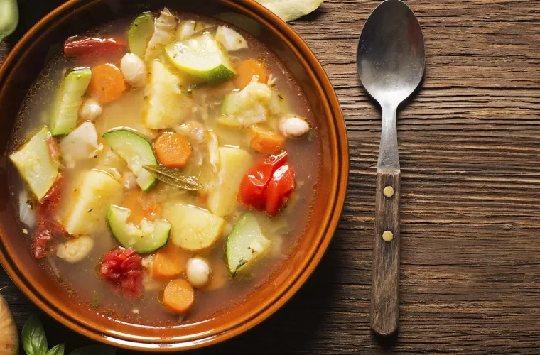 Mageirio – Ikarian Chunky Vegetable Stew